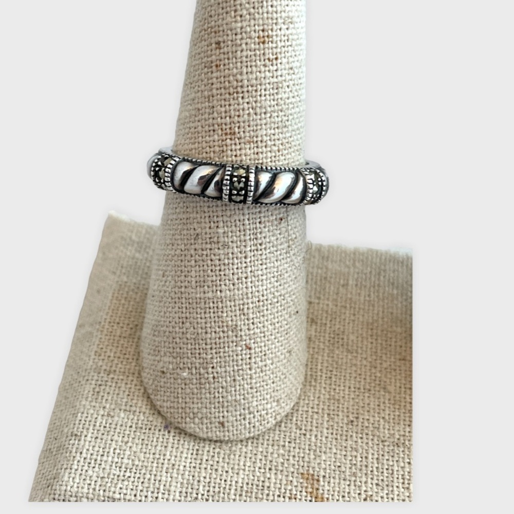 Judith Jack Silver-Tone Twisted Band Ring